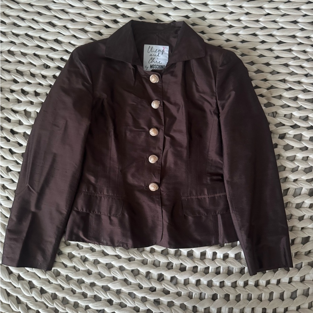 ✨ VTG ✨ MOSCHINO Cheap and Chic Chocolate Brown Silk Blazer w Seashell Buttons